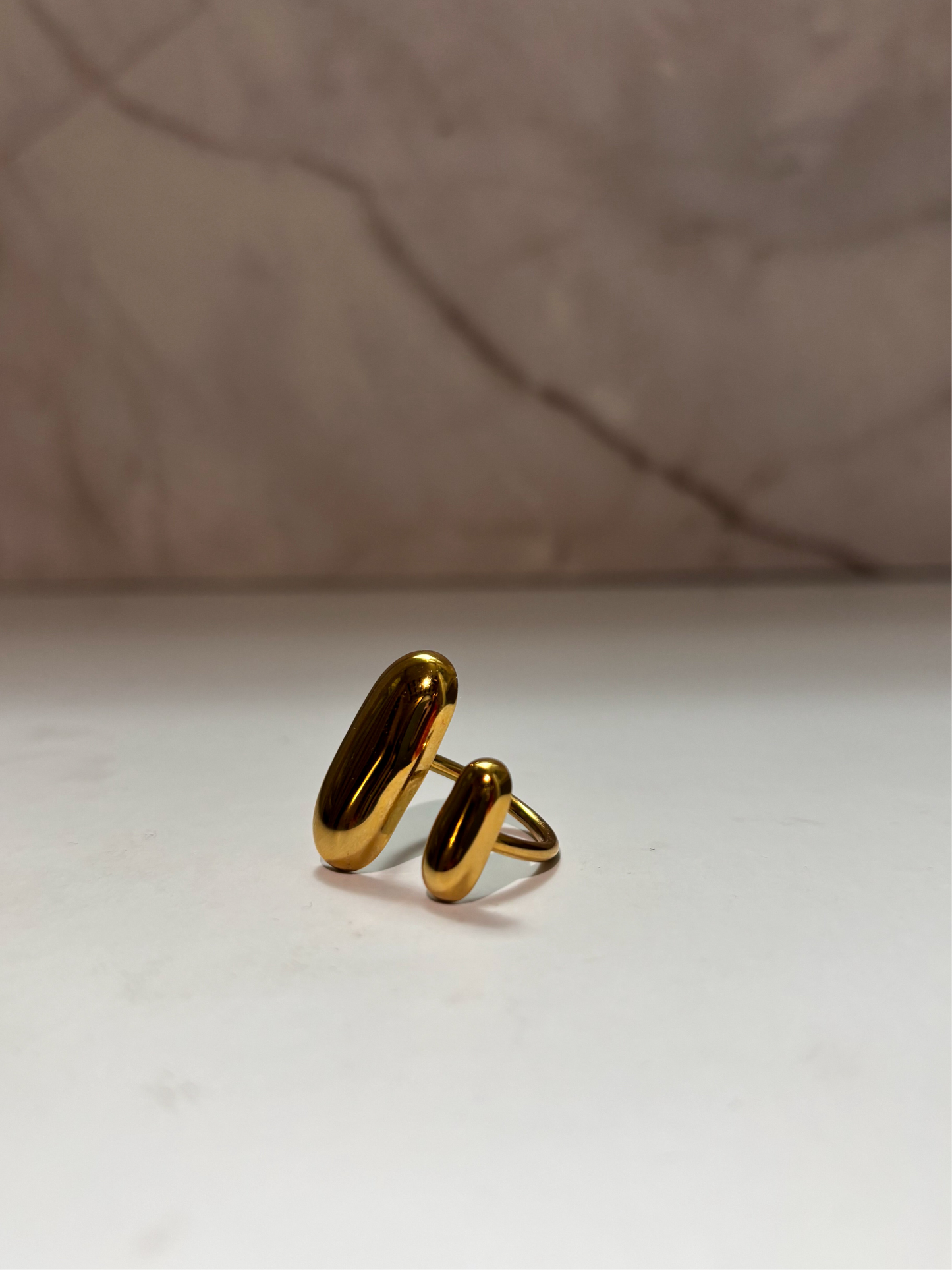 Fuse gold ring
