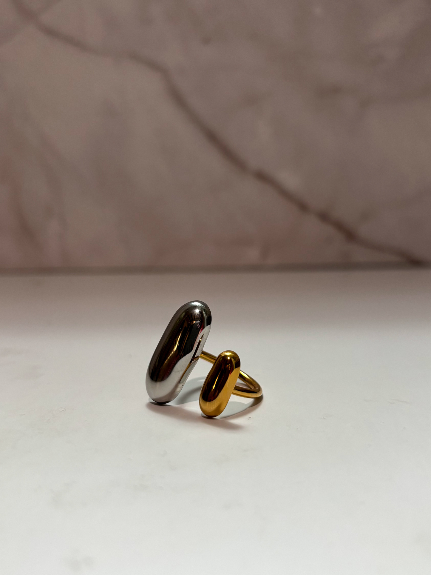 Fuse two tone ring
