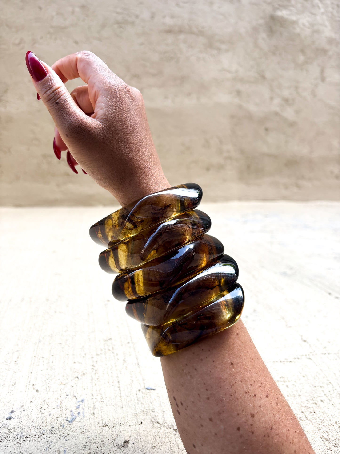 Smoke break bangle