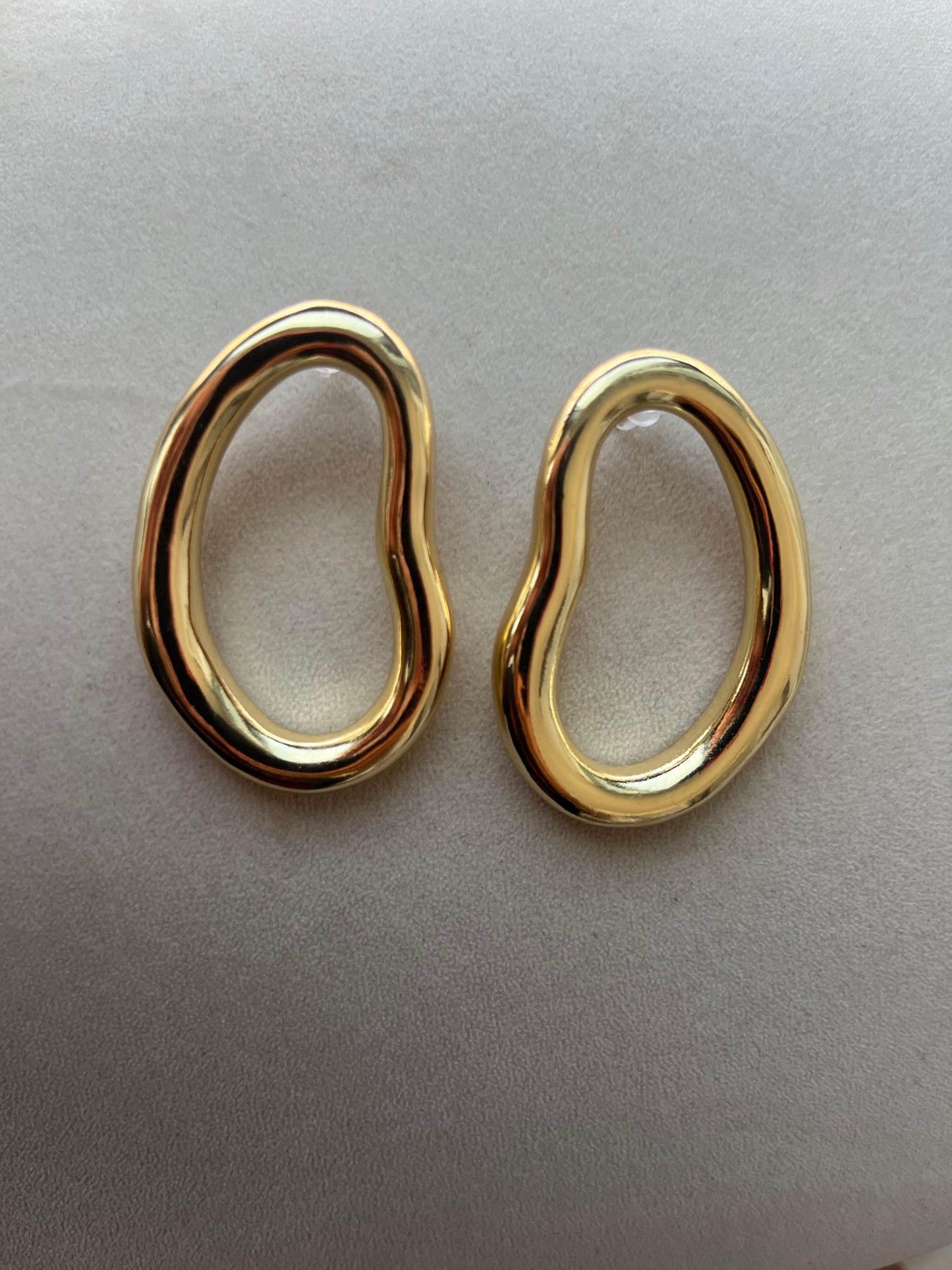 Irregular gold earrings