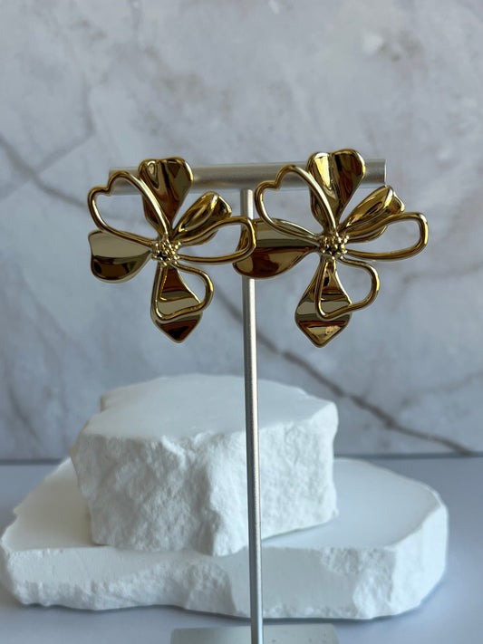 Gold flower earrings