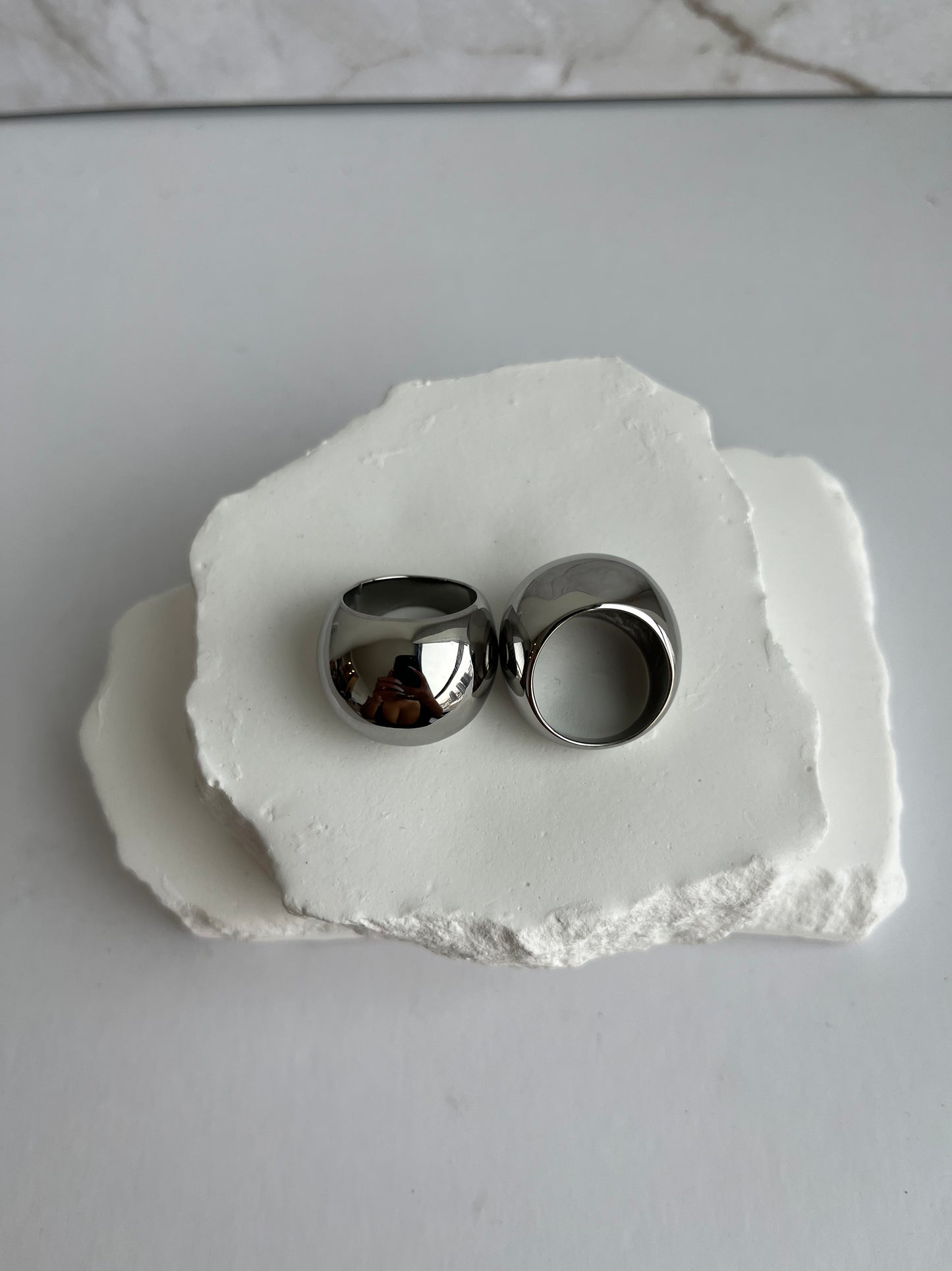 Chrome dome ring