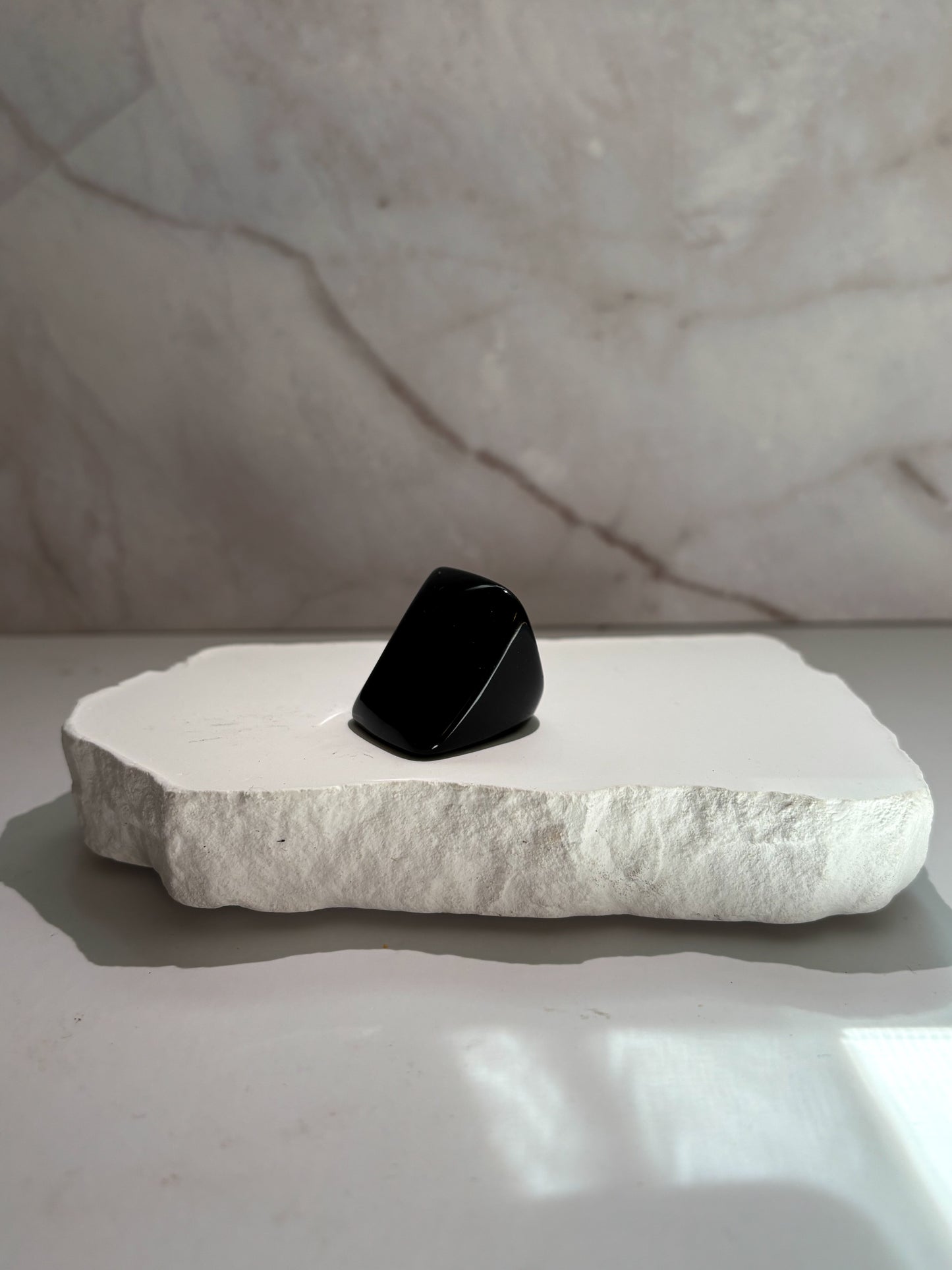 Onyx edge ring