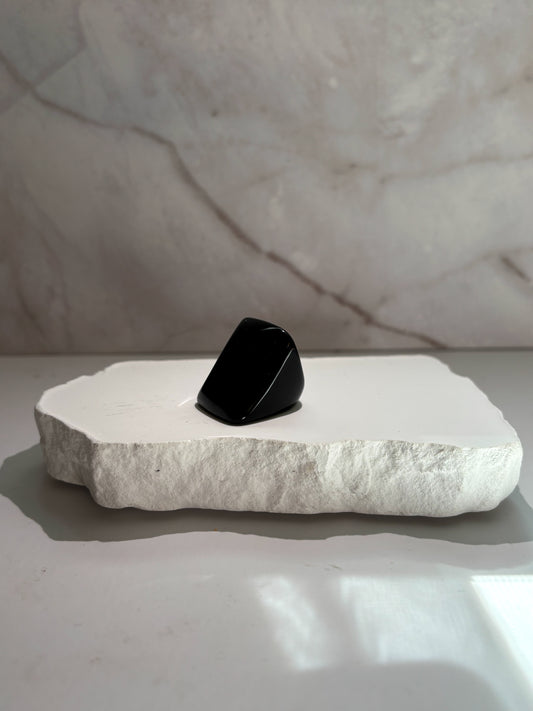 Onyx edge ring