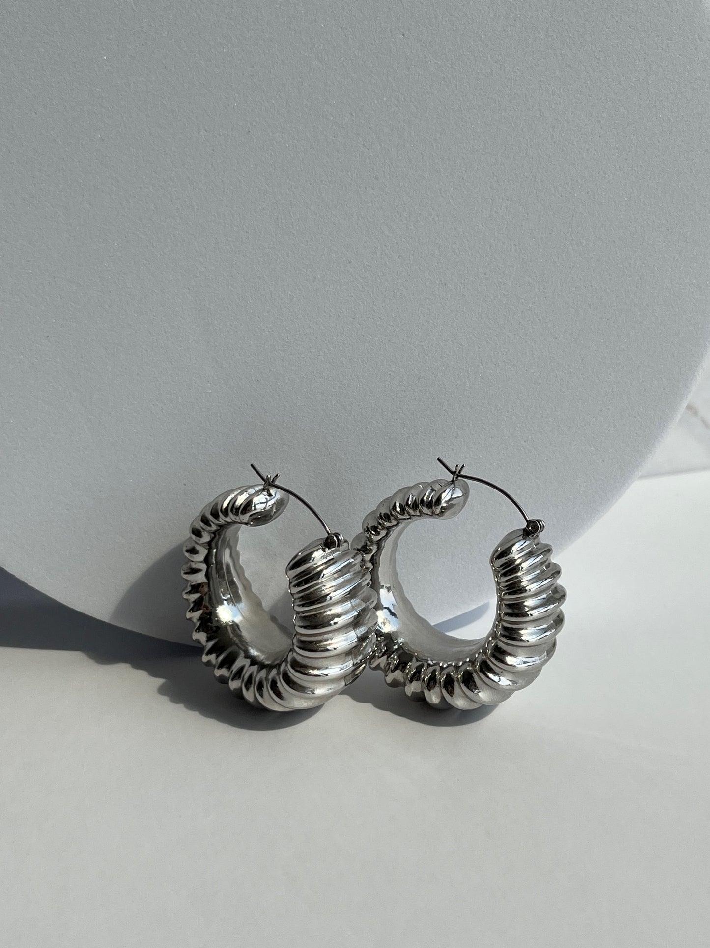 Silver medium hoops